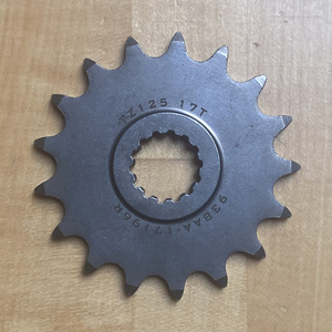 938AA-17196R SPROCKET, FRONT YAMAHA TZ125 (17T)